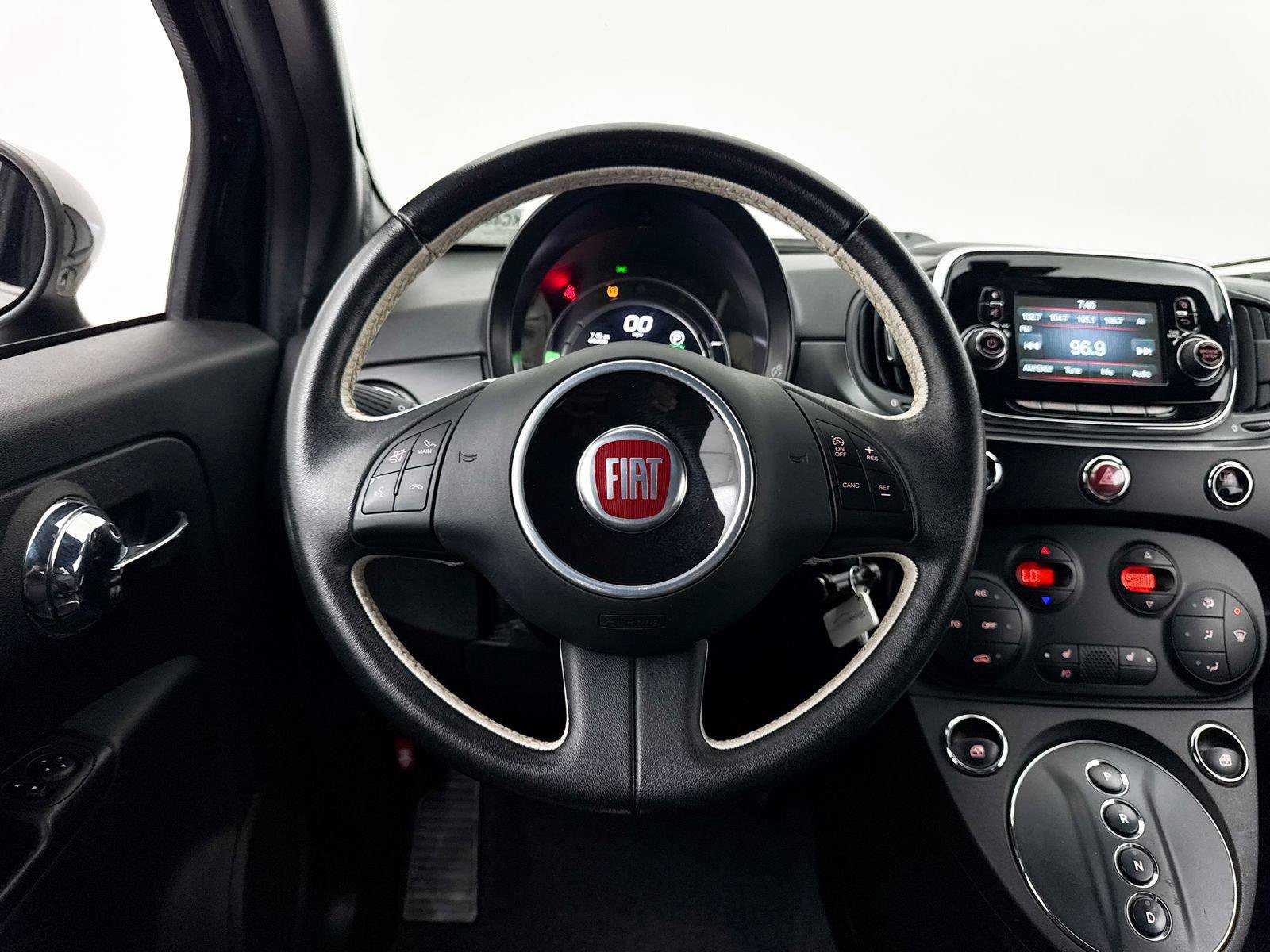 Used 2017 FIAT 500 e FWD image 3