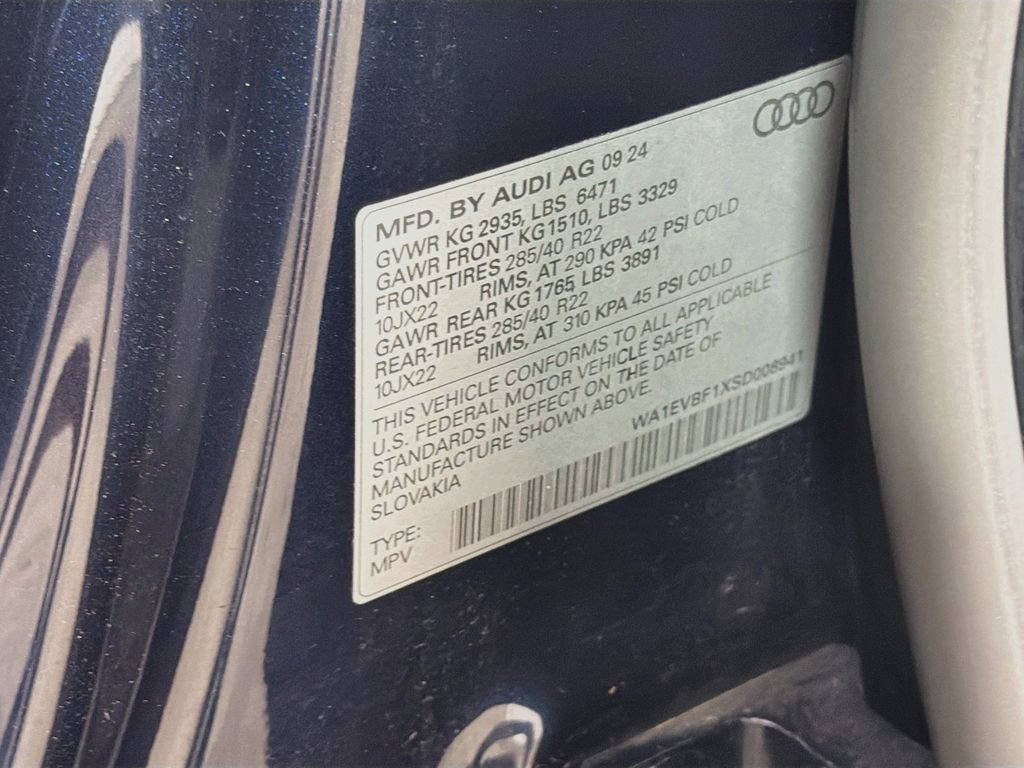 Used 2025 Audi Q8 Premium Plus AWD/4WD image 35