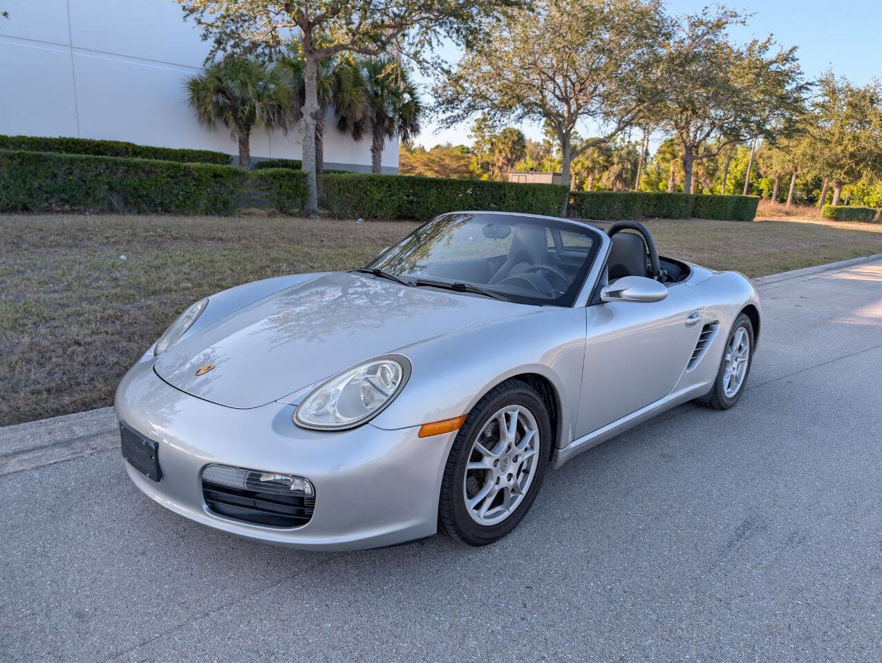 Used 2006 Porsche Boxster image 2