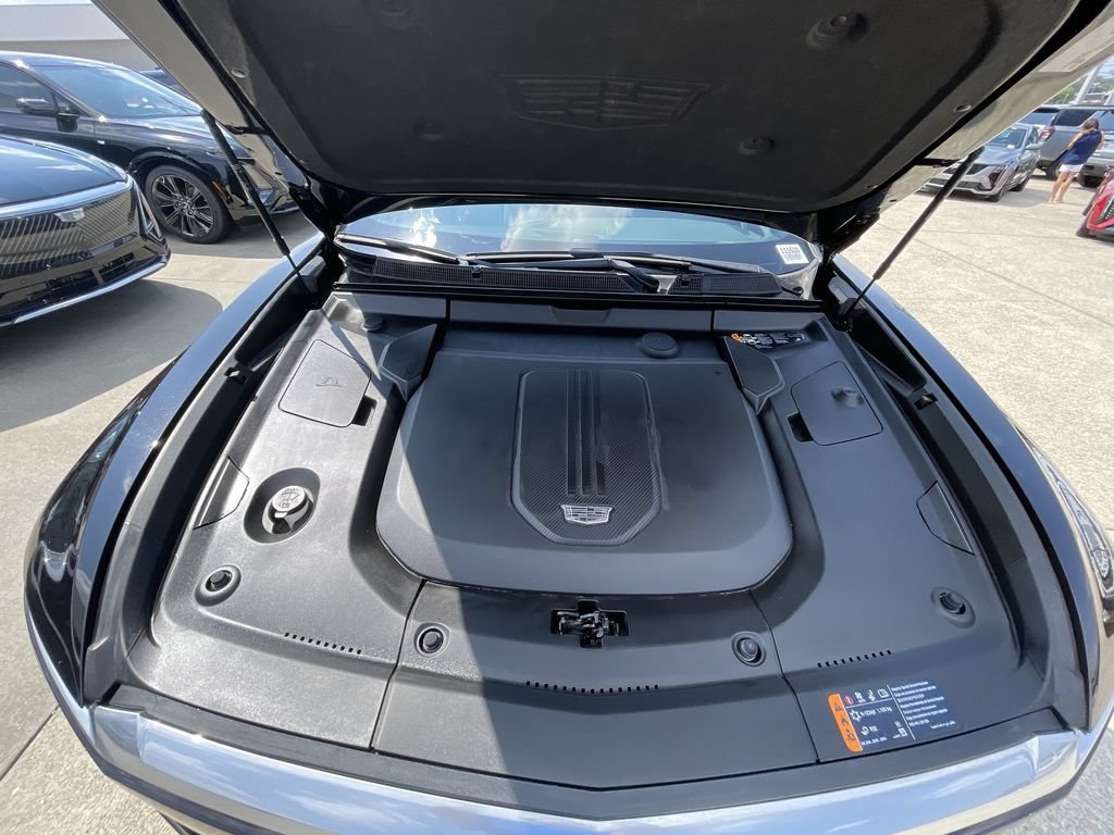 Certified 2024 Cadillac Lyriq Luxury RWD image 29