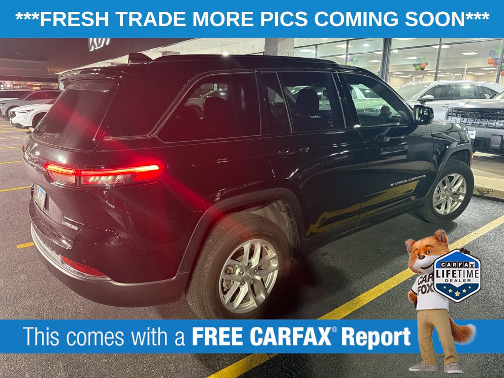Used 2024 Jeep Grand Cherokee Laredo X AWD/4WD image 4