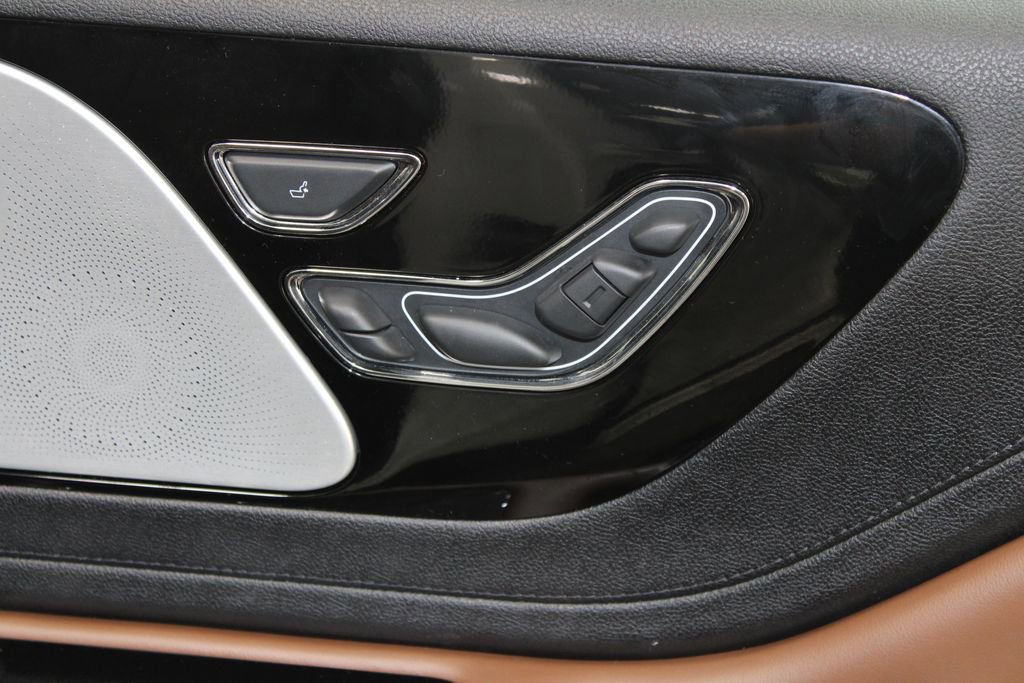 Used 2022 Lincoln Aviator Grand Touring w/ Equipment Group 301A image 28