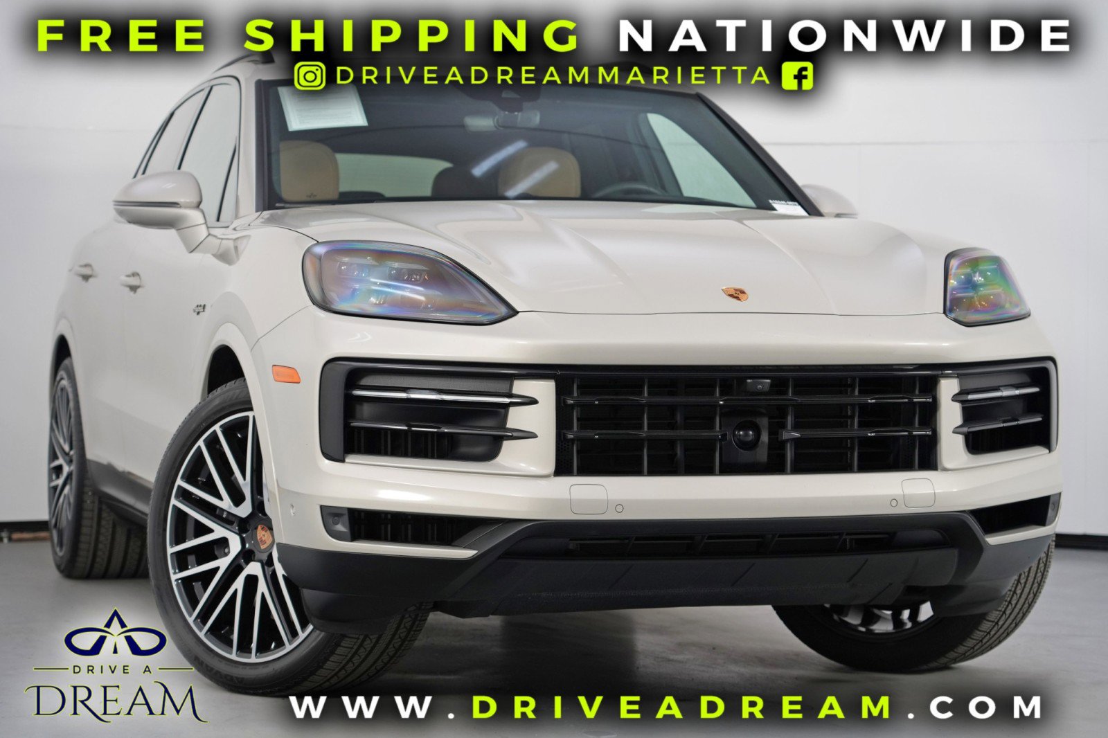 Used 2025 Porsche Cayenne E-Hybrid image 2