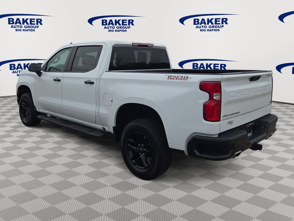 Used 2024 Chevrolet Silverado 1500 LT Trail Boss w/ Protection Package AWD/4WD image 6