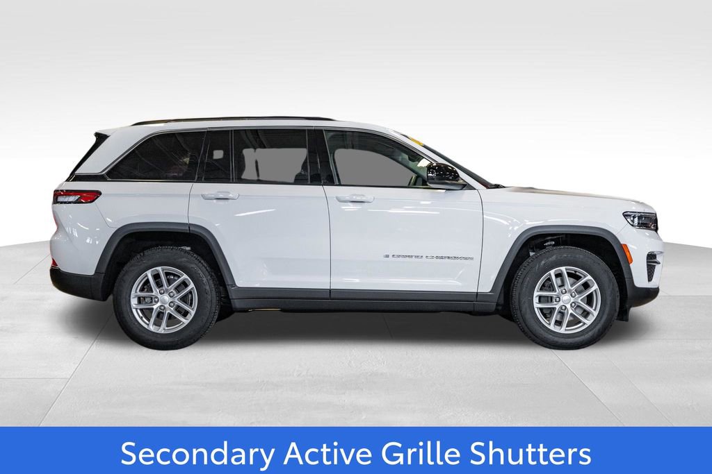 Used 2023 Jeep Grand Cherokee Laredo w/ Luxury Tech Group I image 8