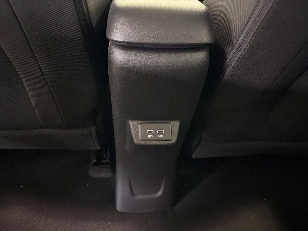 New 2027 Chevrolet Bolt LT w/ Comfort Package FWD image 29