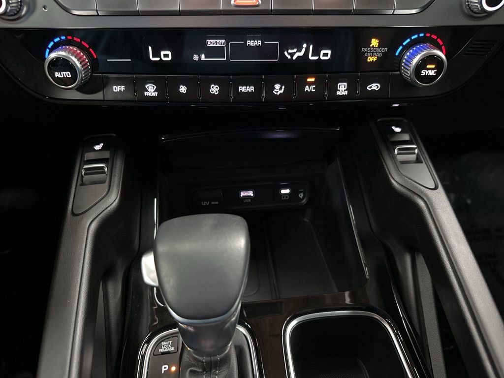 Used 2025 Kia Telluride S image 25