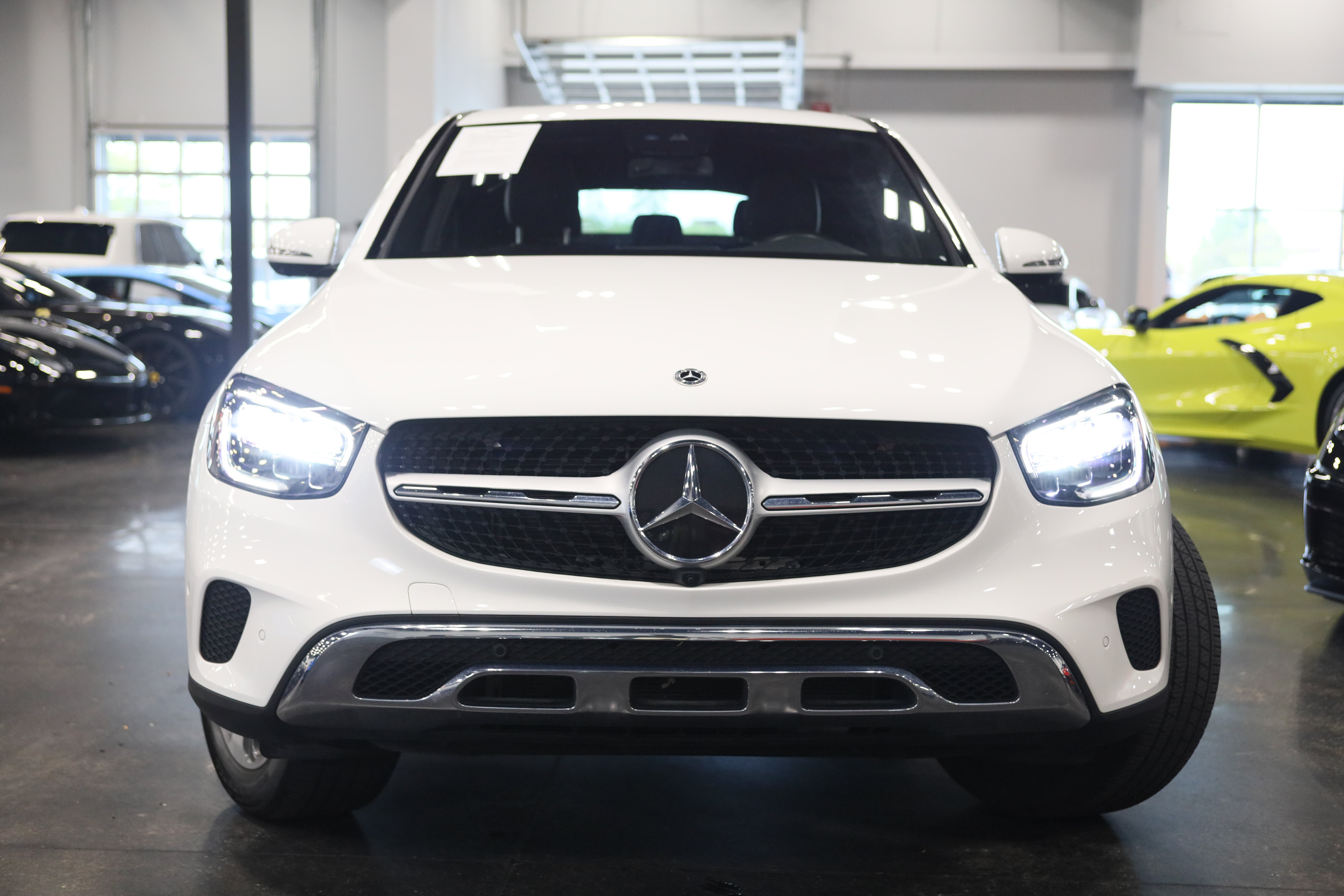 Used 2023 Mercedes-Benz GLC 300 4MATIC Coupe image 2