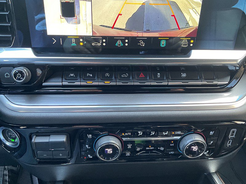 Used 2023 Chevrolet Silverado 1500 High Country w/ High Country Premium Package image 25