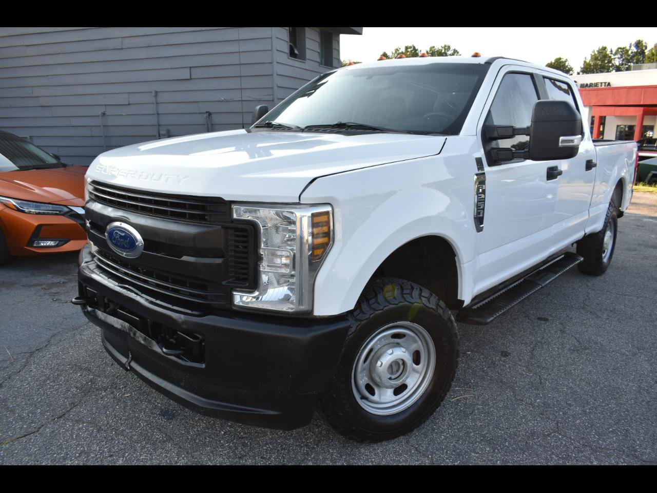Used 2019 Ford F250 XL w/ Power Equipment Group AWD/4WD image 1