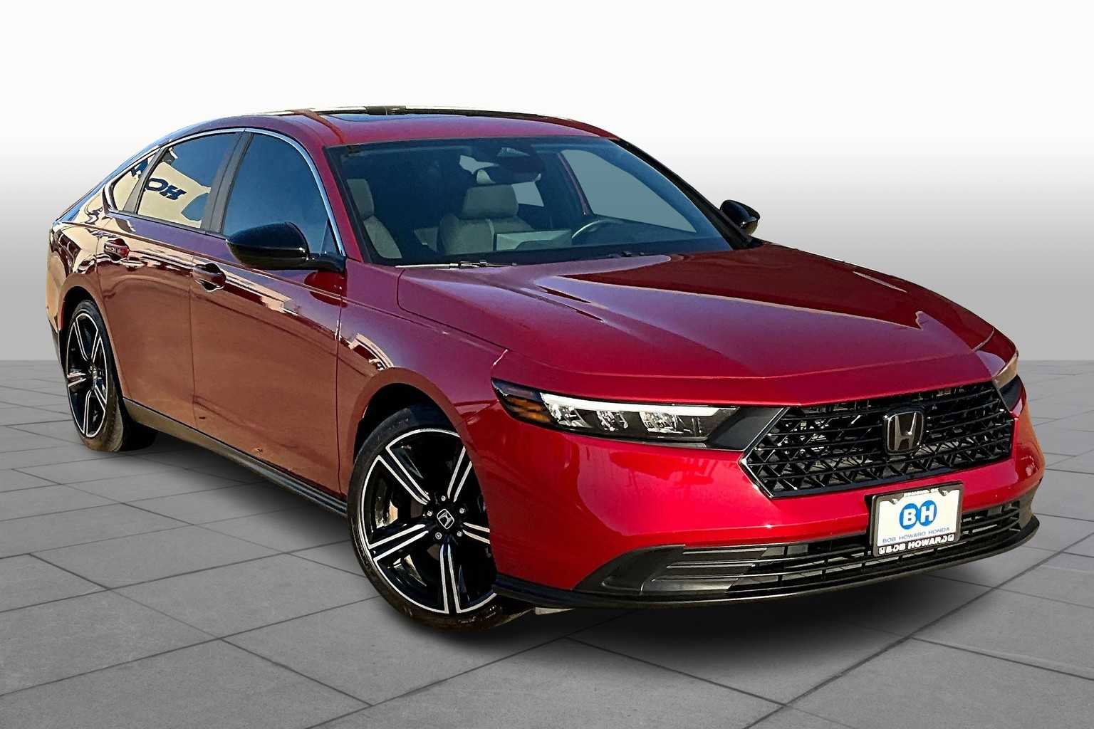 Used 2024 Honda Accord Sport image 2