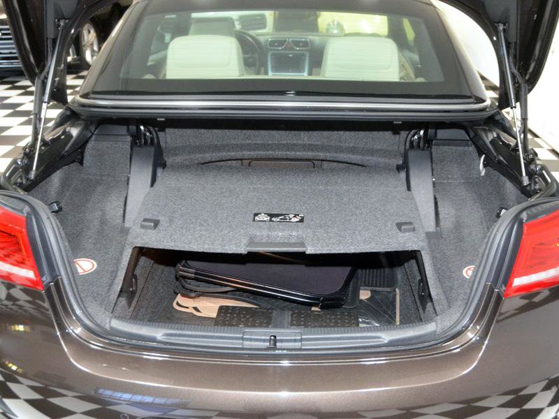 Used 2014 Volkswagen Eos Executive image 23