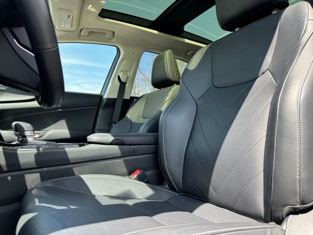 Used 2024 Lexus NX 350h AWD w/ Vision Package image 5