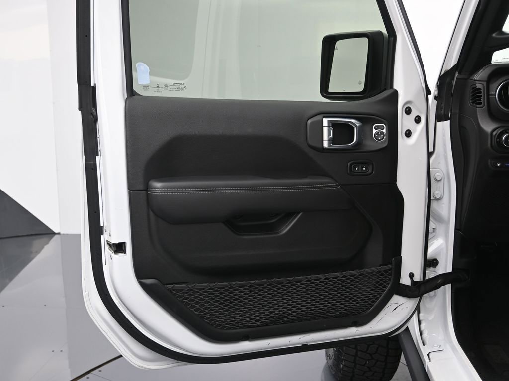 Used 2021 Jeep Wrangler Unlimited Rubicon 4xe w/ Cold Weather Group image 11