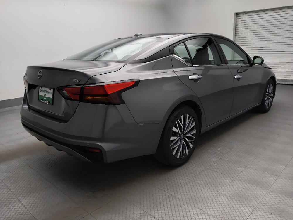 Used 2023 Nissan Altima 2.5 SV image 9