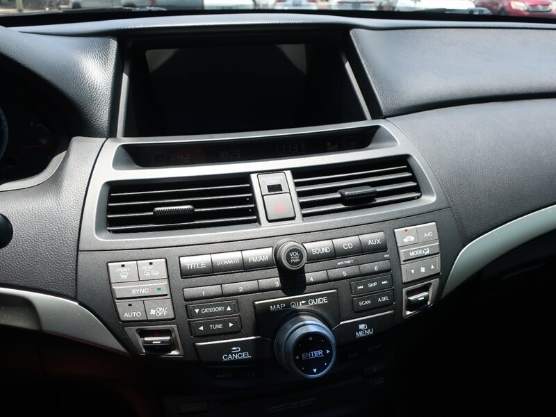 Used 2010 Honda Accord EX-L image 17