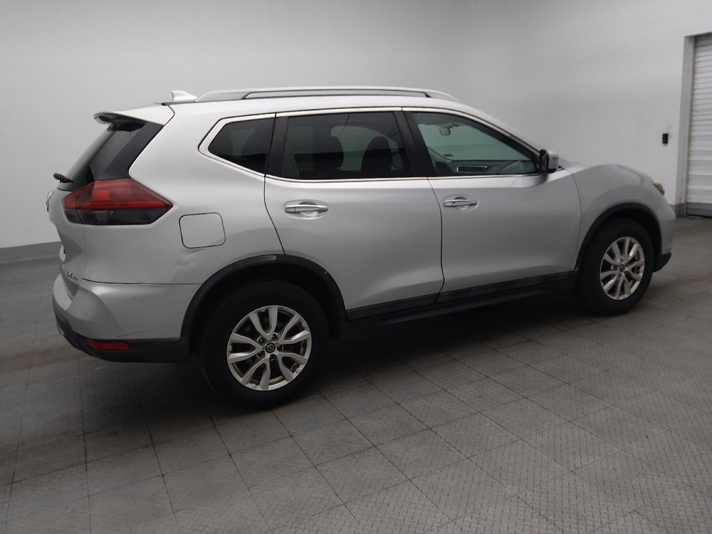 Used 2018 Nissan Rogue SV AWD/4WD image 10