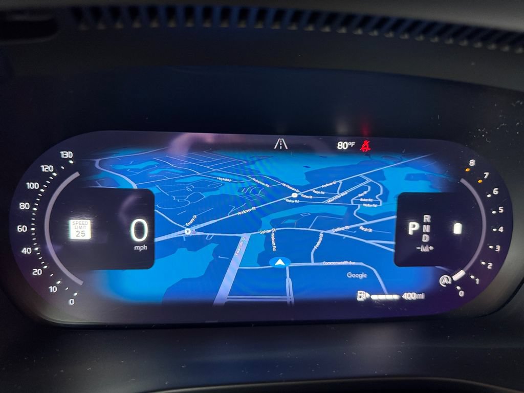 Certified 2026 Volvo XC40 B5 Plus AWD/4WD image 22