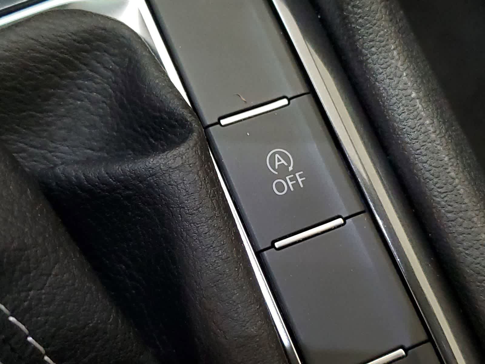 Used 2022 Volkswagen Tiguan SE AWD/4WD image 31
