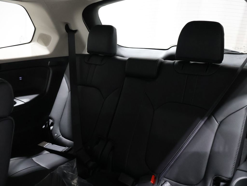 New 2026 Honda Pilot Touring image 10