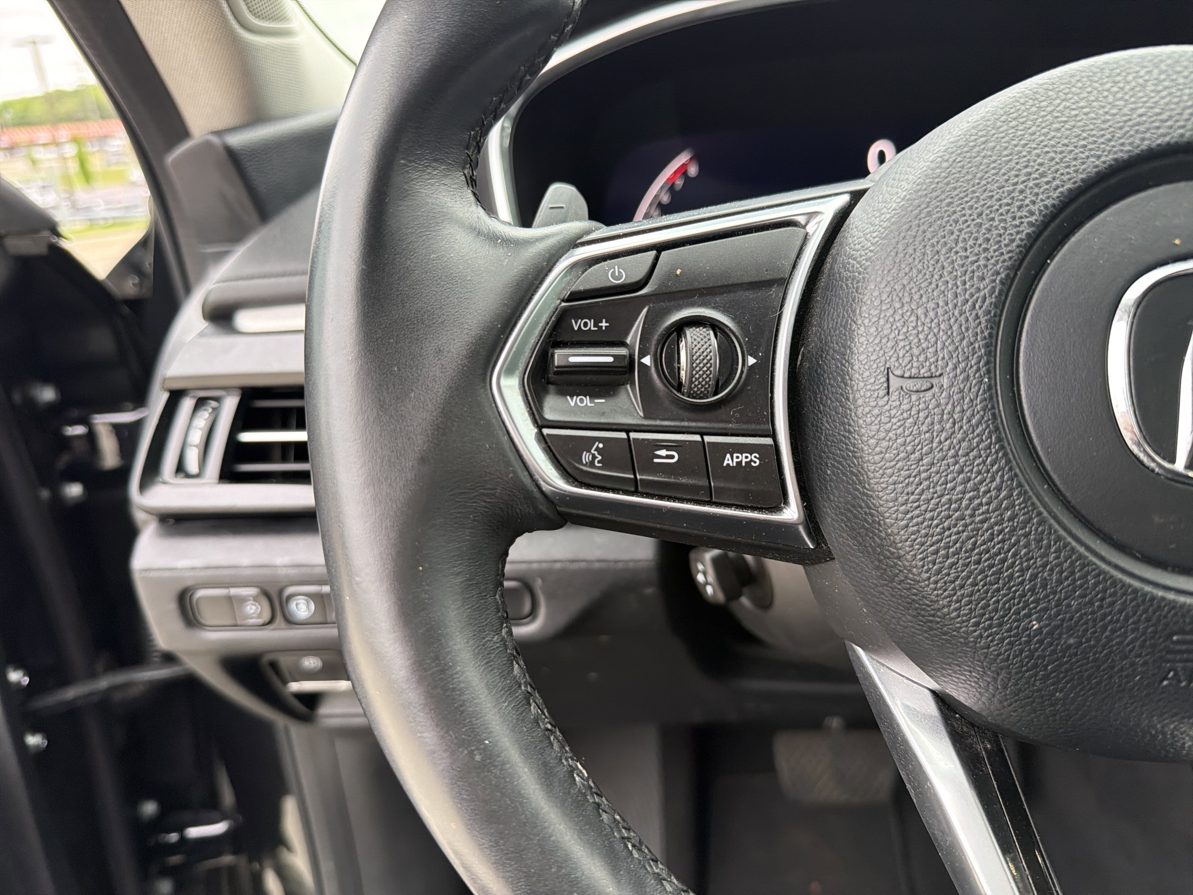 Used 2023 Acura MDX FWD w/ Technology Package image 19
