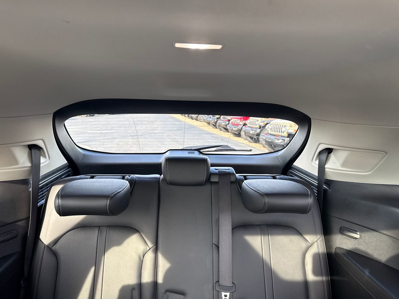 Used 2024 MAZDA CX-90 3.3 Turbo w/ Premium Package image 17