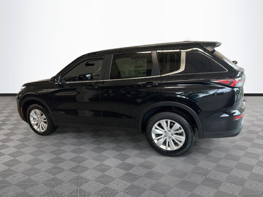 New 2026 Mitsubishi Outlander ES FWD image 8