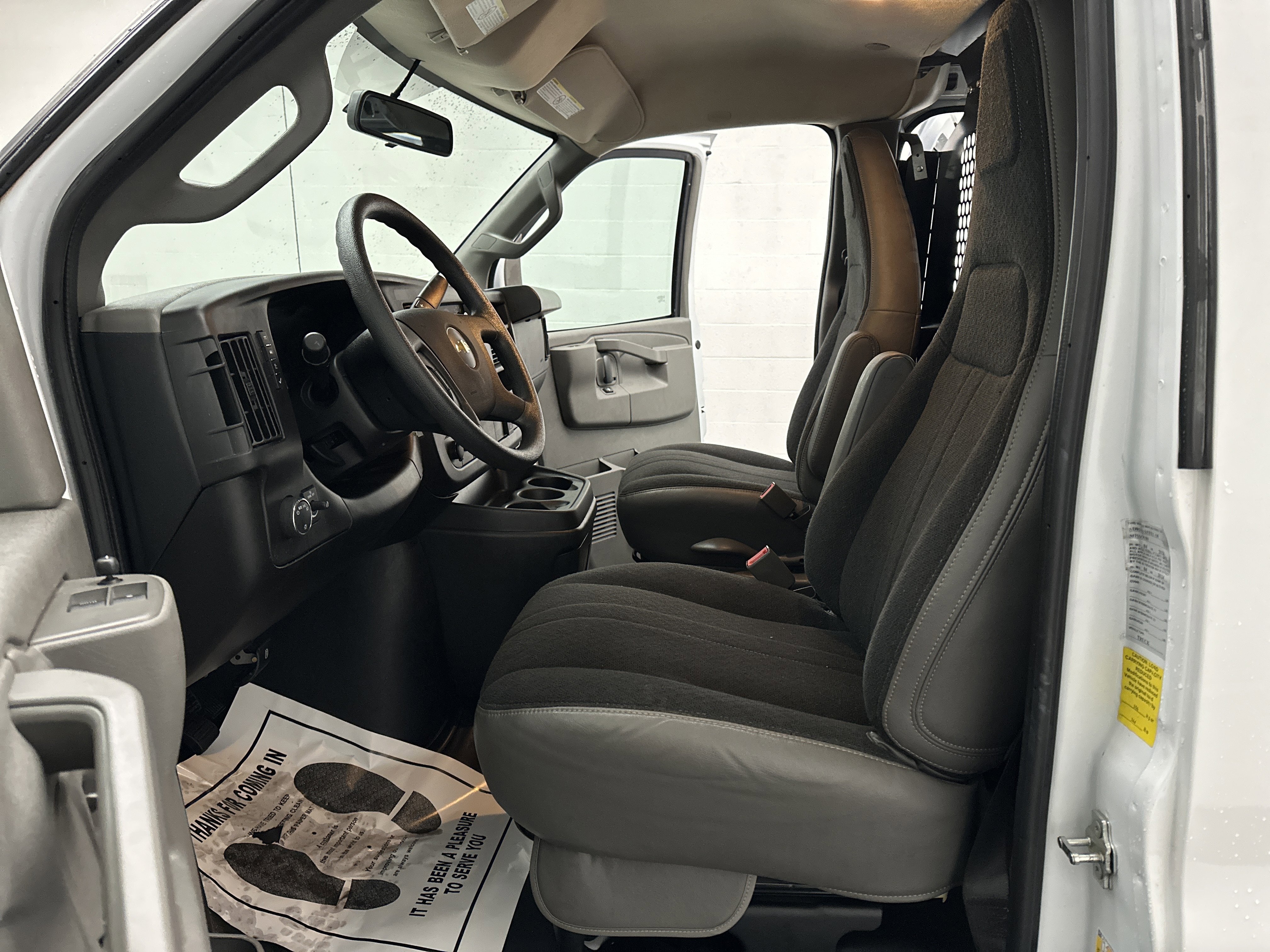 Used 2024 Chevrolet Express 2500 Work Van w/ Driver Convenience Package image 16