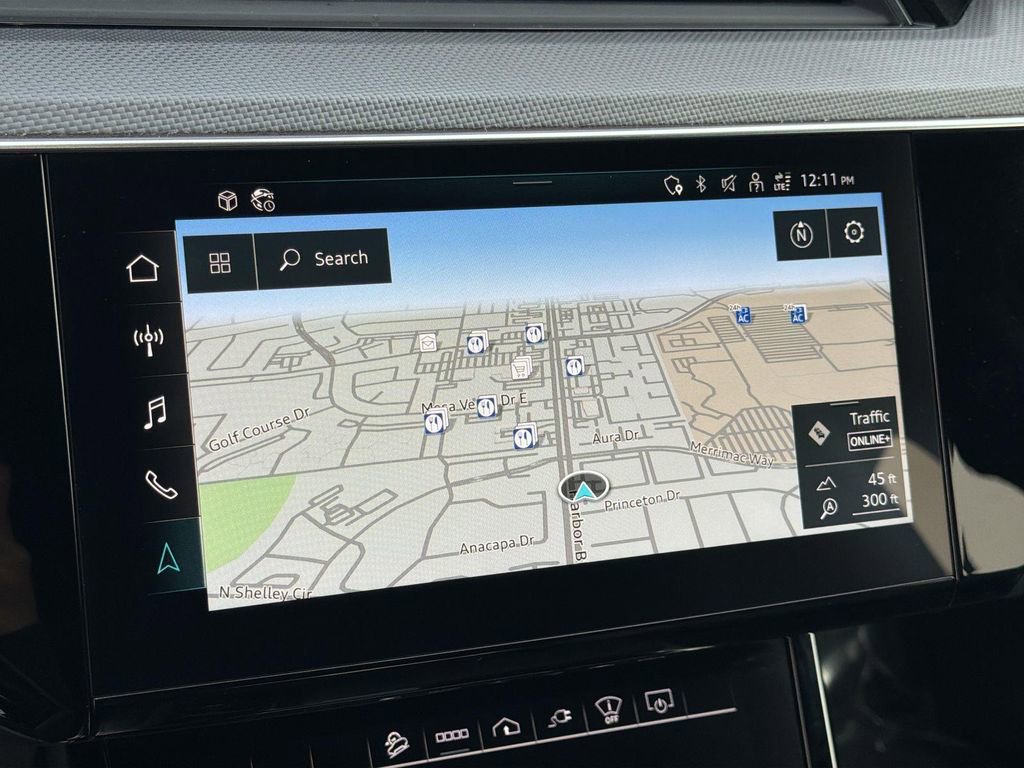 Used 2022 Audi e-tron S Prestige w/ Prestige Package image 11