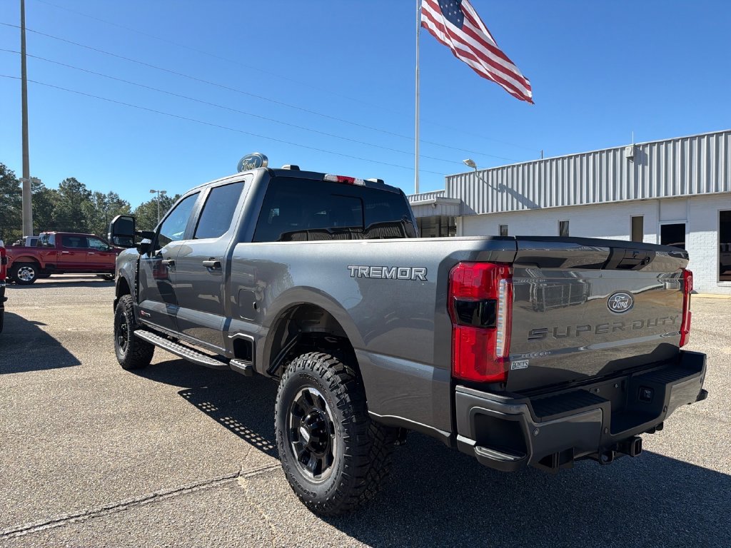 New 2027 Ford F250 XL w/ Tremor Off-Road Package AWD/4WD image 8