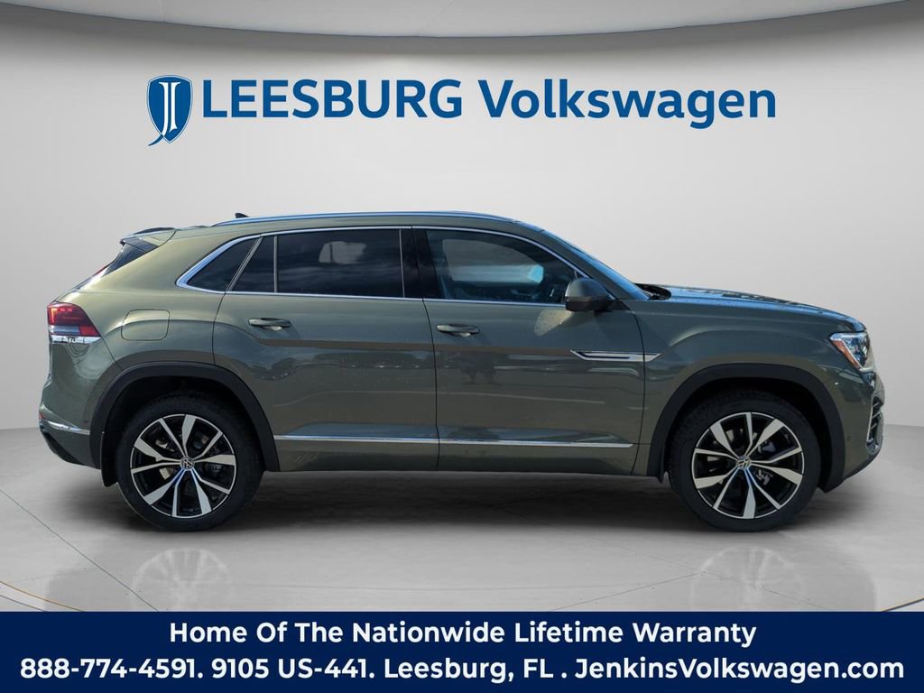 New 2026 Volkswagen Atlas Cross Sport SEL Premium R-Line image 3
