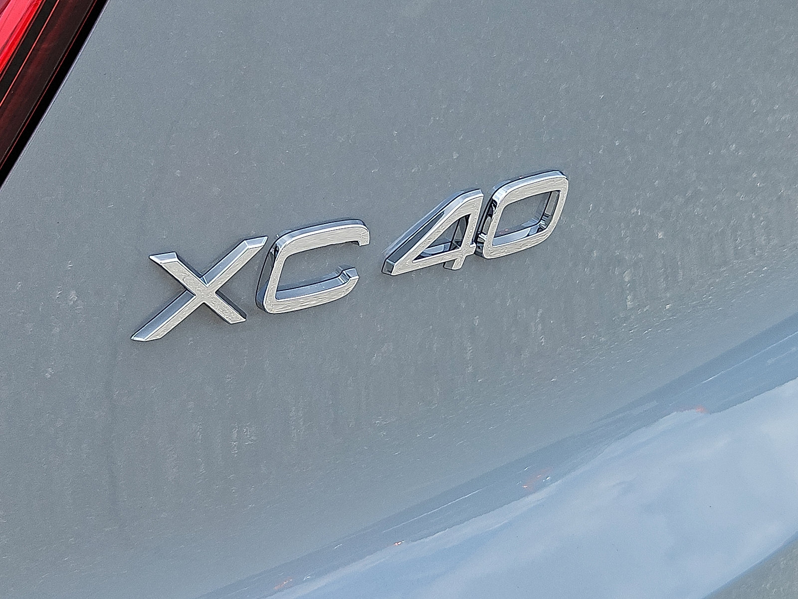 New 2026 Volvo XC40 B5 Plus w/ Protection Package Premier AWD/4WD image 24