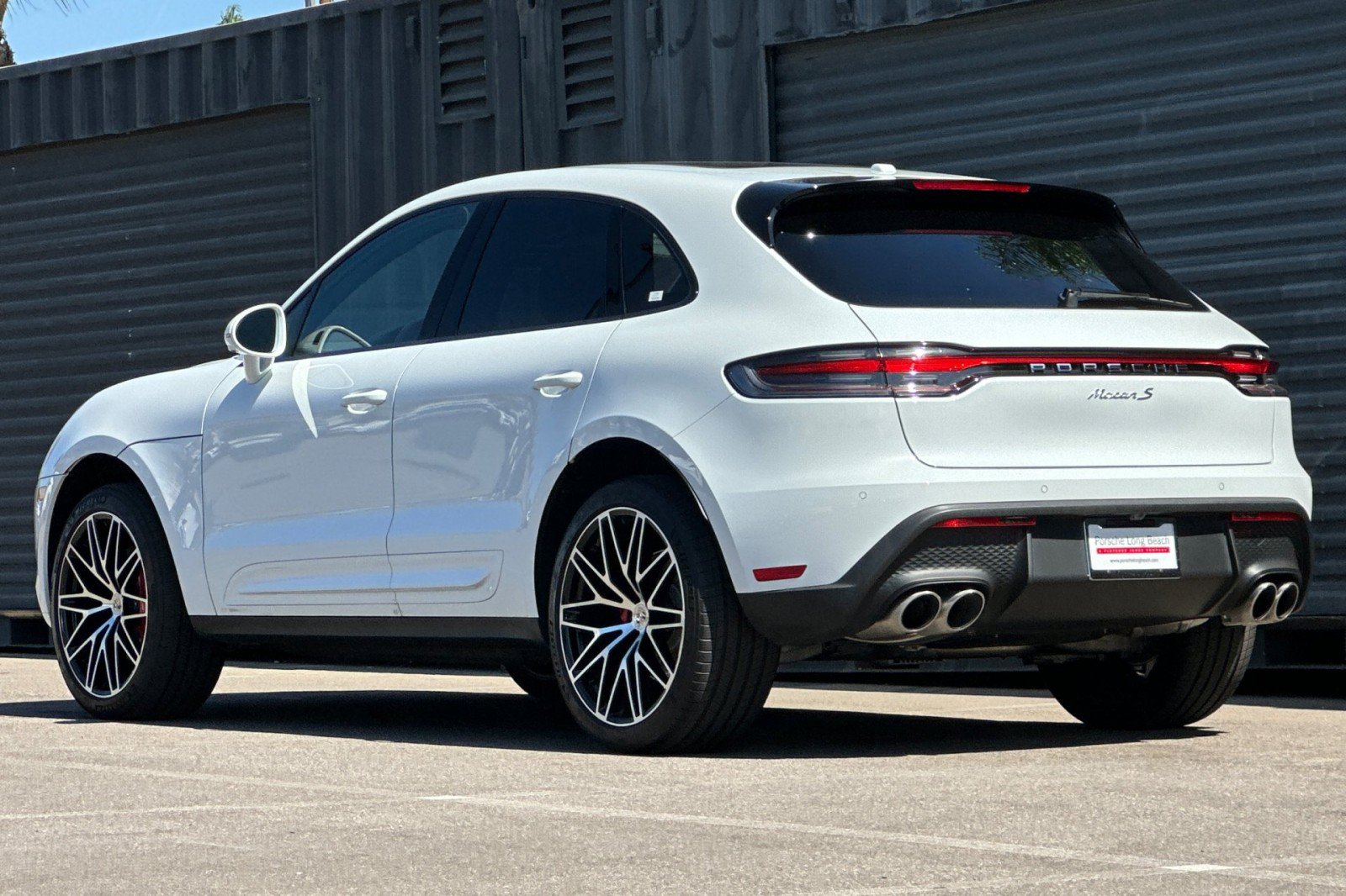 Used 2026 Porsche Macan S AWD/4WD image 3