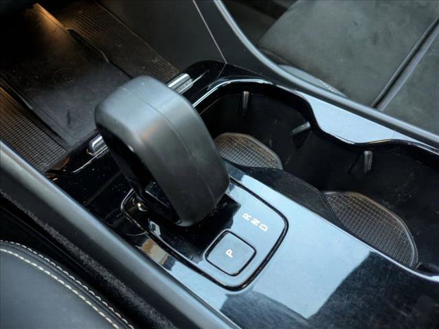 Used 2023 Volvo XC40 Recharge Plus image 11