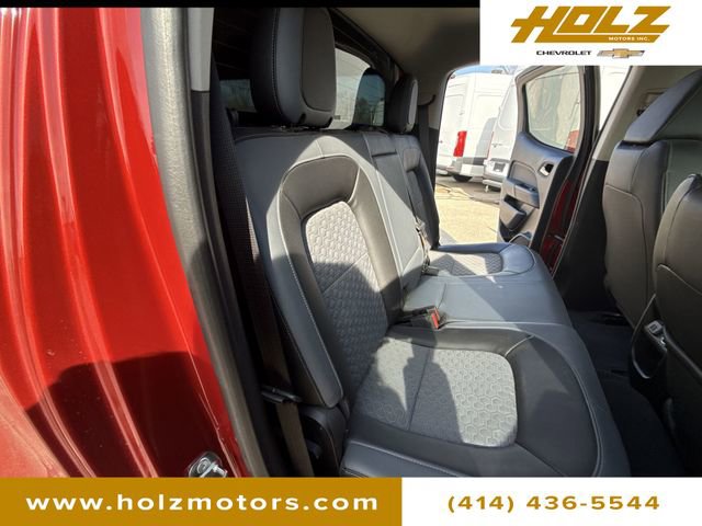 Certified 2015 Chevrolet Colorado Z71 image 24