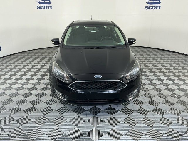 Used 2018 Ford Focus SEL w/ Cold Weather Package image 2