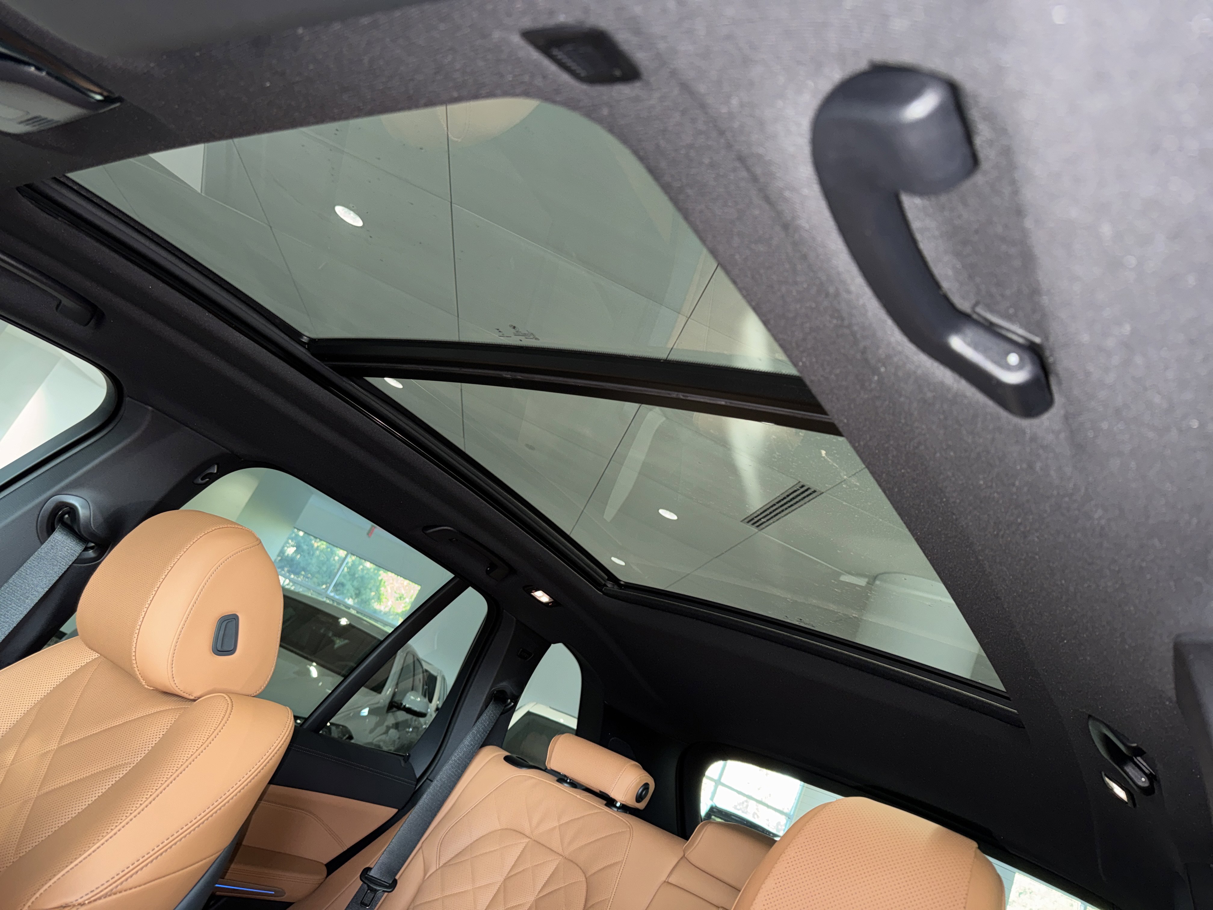 New 2026 BMW X5 xDrive50e w/ M Sport Package image 23