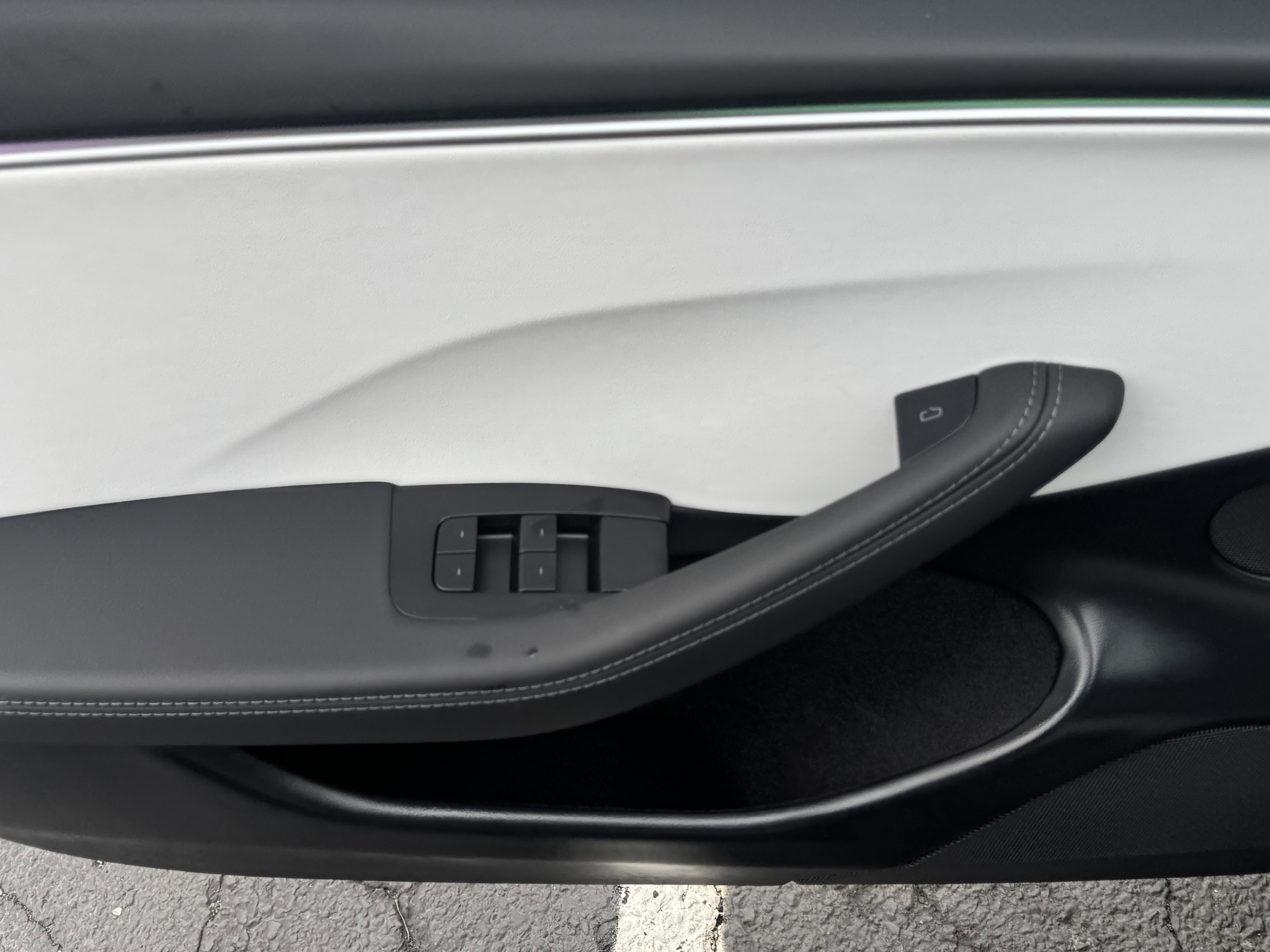 Used 2024 Tesla Model 3 Performance image 18