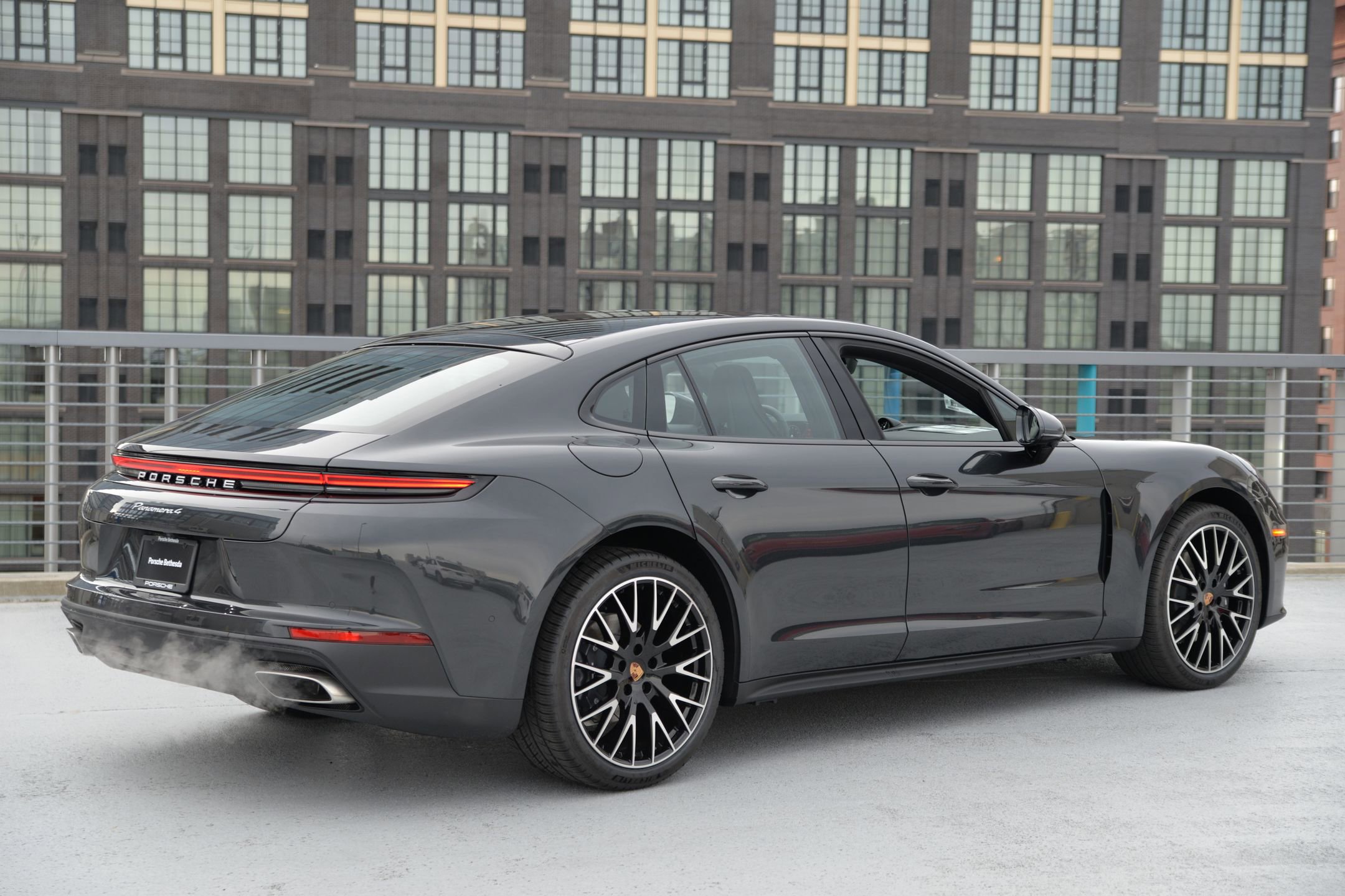 New 2026 Porsche Panamera 4 image 7