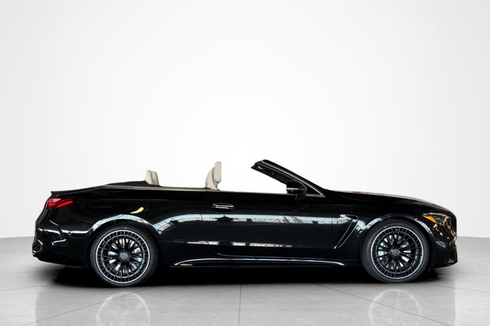 New 2027 Mercedes-Benz CLE 53 AMG 4MATIC Cabriolet image 6