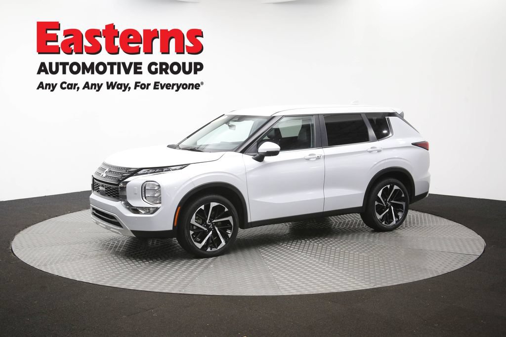 Used 2024 Mitsubishi Outlander SE AWD/4WD image 58