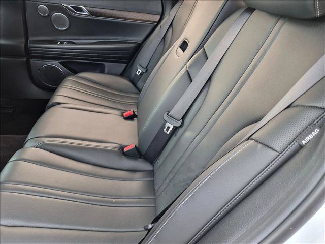 Used 2022 Genesis G80 2.5T w/ Advanced Package RWD image 19
