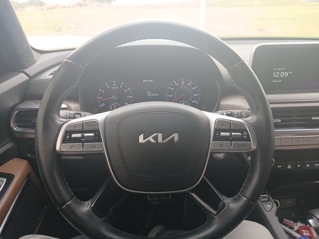 Used 2022 Kia Telluride SX w/ SX Prestige Package AWD/4WD image 9