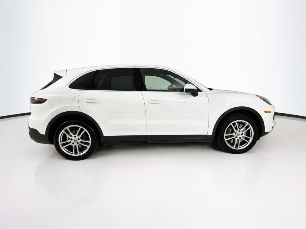 Certified 2023 Porsche Cayenne AWD/4WD image 8