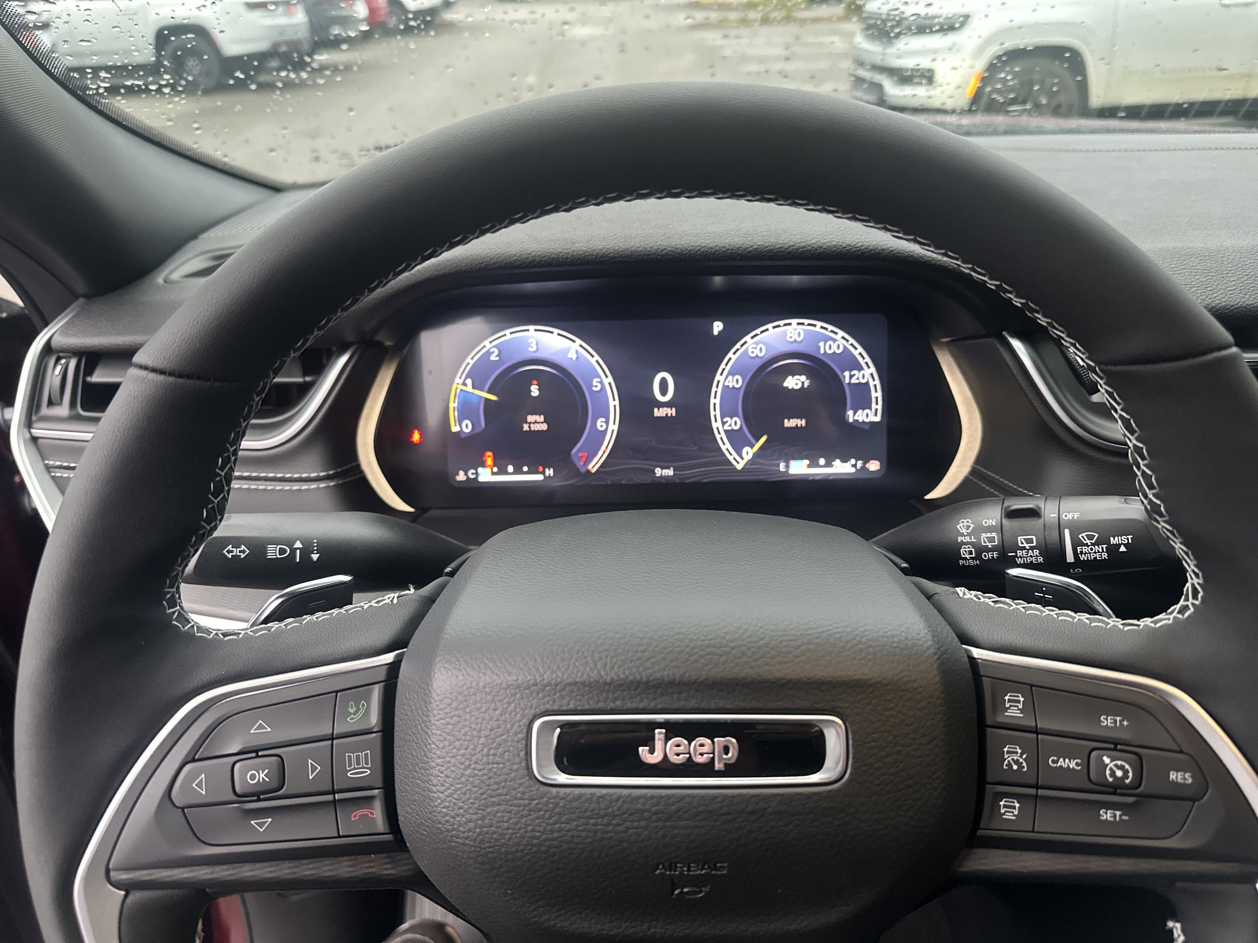 New 2025 Jeep Grand Cherokee Altitude AWD/4WD image 36
