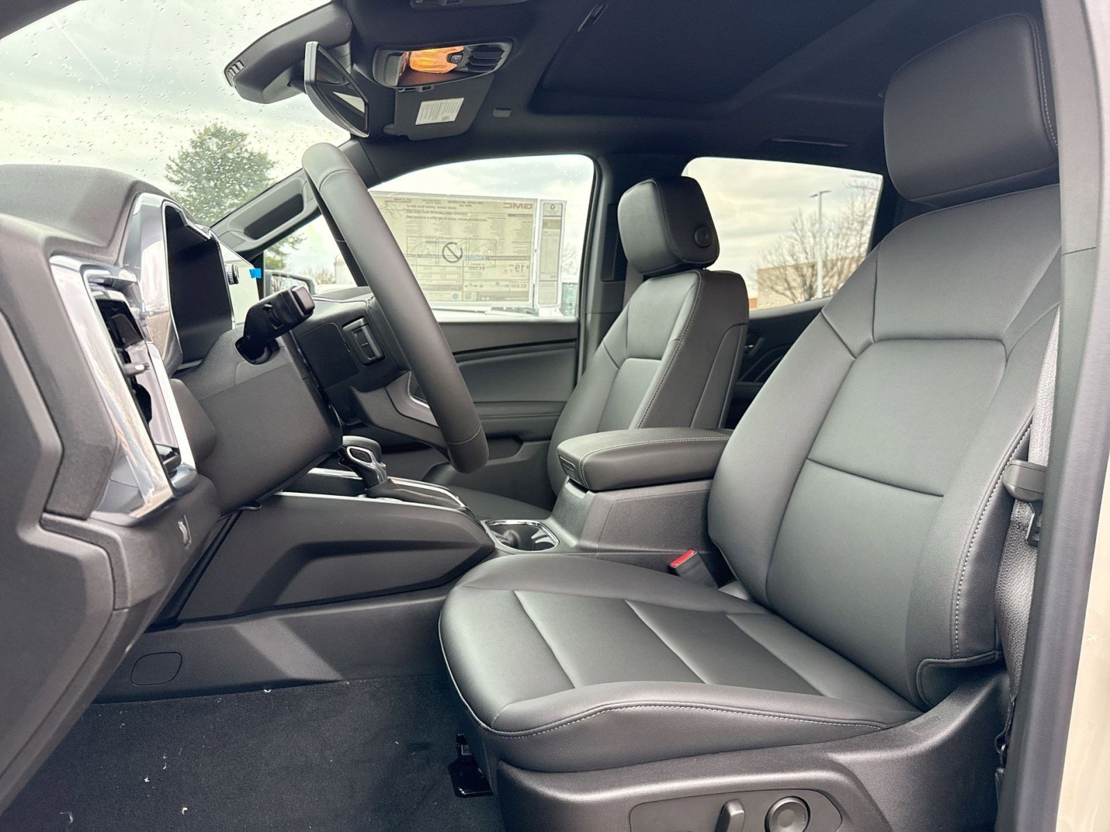 New 2026 GMC Canyon Elevation w/ Convenience Package image 13