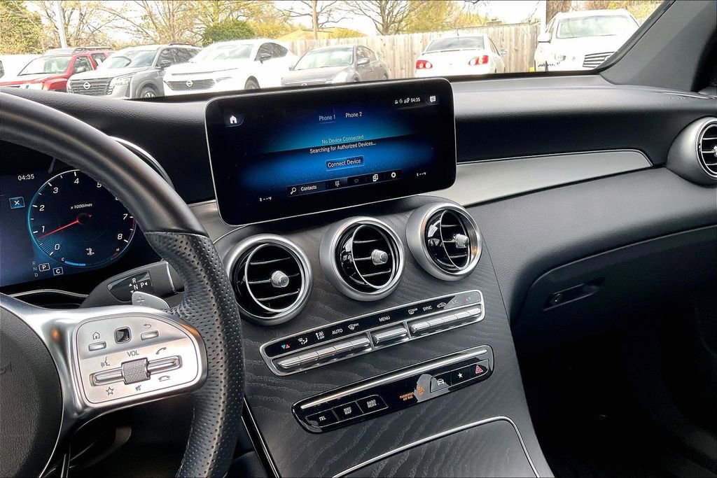 Used 2022 Mercedes-Benz GLC 300 image 9