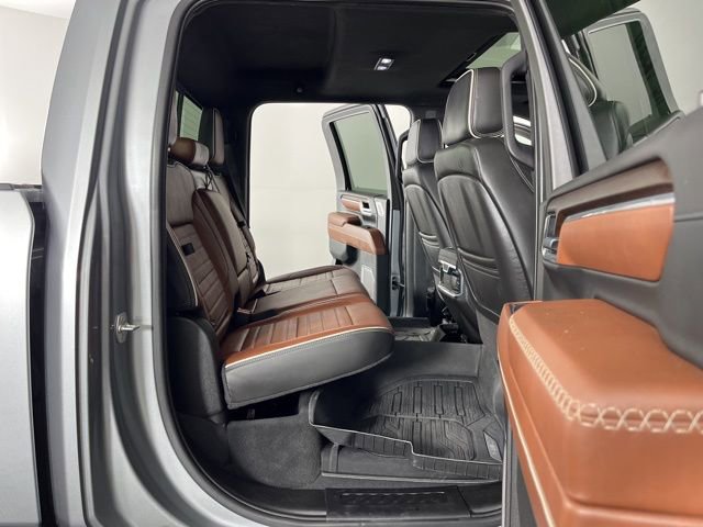 Used 2025 GMC Sierra 2500 Denali Ultimate w/ Max Trailering Package image 47