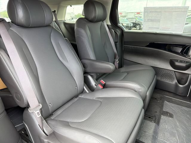 New 2026 Kia Carnival SX Prestige FWD image 22