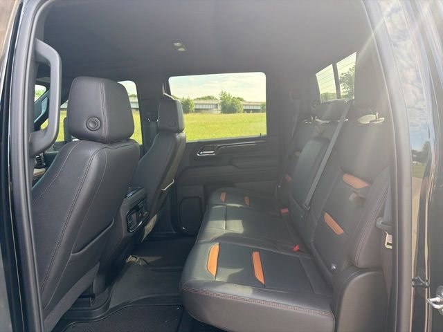 Used 2024 GMC Sierra 2500 AT4 w/ AT4 Premium Plus Package AWD/4WD image 10